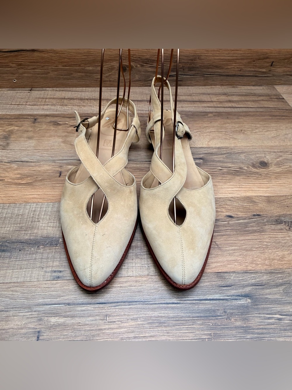 Nike Tensile Air Vintage 90's size 10 Suede Women's Beige Suede Slingback Flats - Picture 3 of 7